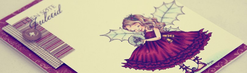 rødt C&S julekort Mo Manning Winter Fairy Holly skrått PS