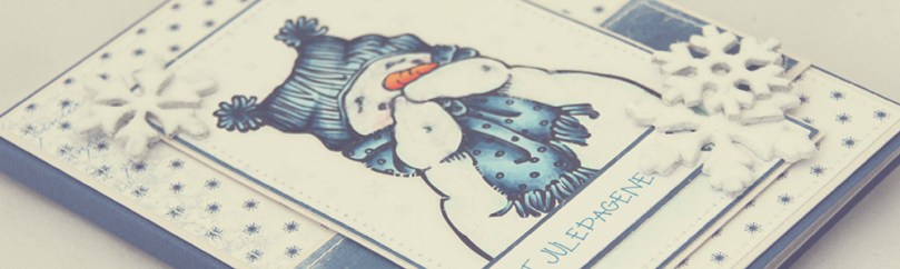 Ett Trykk 0515 Julekort etter skisse Mo Manning Giggling Snowman front skrått PS