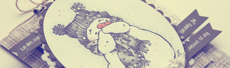 adventskalender-cmn-mo-manning-giggling-sowman-liggende-ps